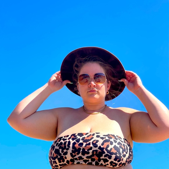 Meet your Posher, Mor - Picture 1 of 1